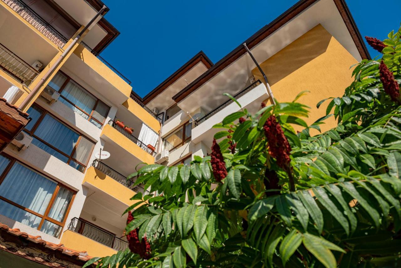 Menada Diamond Bay Apartments Сонячний Берег Екстер'єр фото